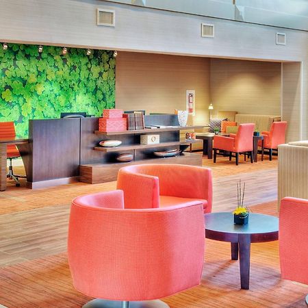 Courtyard By Marriott Erie Ambassador Conference Center Hotel Kearsarge Exterior photo