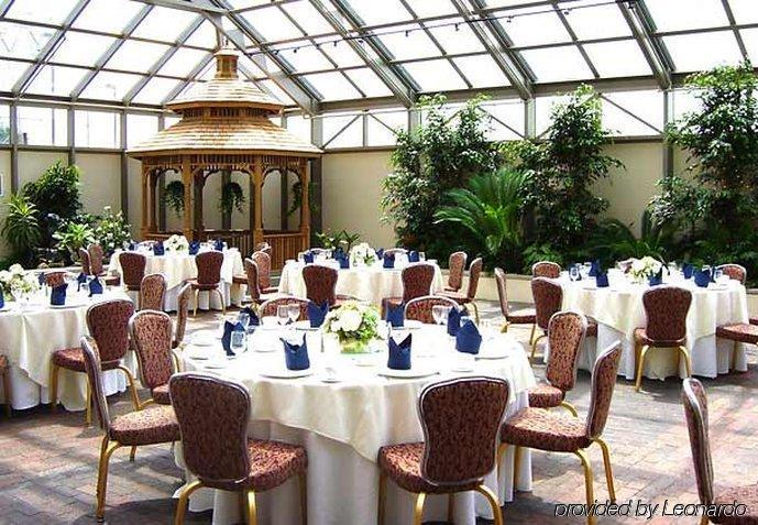 Courtyard By Marriott Erie Ambassador Conference Center Hotel Kearsarge Restaurant photo