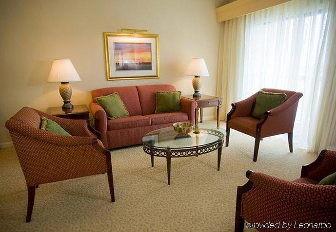 Courtyard By Marriott Erie Ambassador Conference Center Hotel Kearsarge Room photo